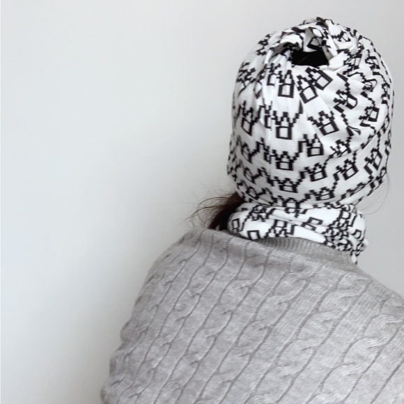 SOFT MONOGRAM KNIT BEANIE AND INFINITY NECK WARMER - WHITE BLACK PRINT 2 PIECE - Picture 8 of 8